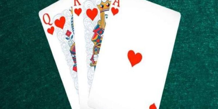 Kỹ Thuật Chia Bài Liêng Hiệu Quả Để Tạo Lợi Thế Trong Ván Đấu